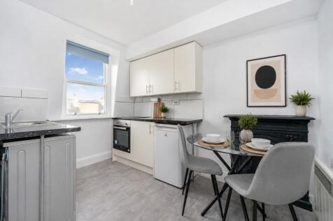 Flat 13-Oriental Place, BN1 photo 4