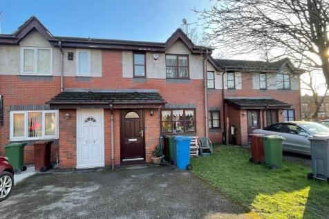 2-bed house on Greton Close, Longsight, £145pppw, £628/mo