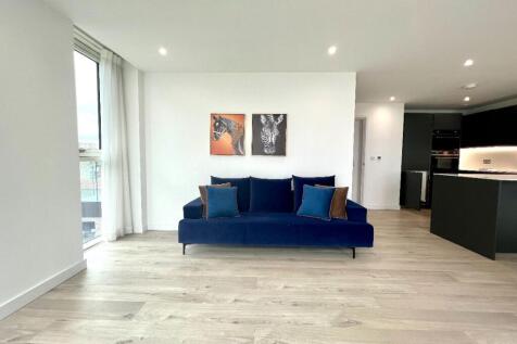 Hartingtons Court, Coster Avenue, London photo 5