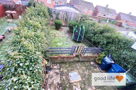20260108_143102656_iOS18avonmouthsq.jpg
