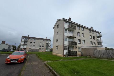 2-bed flat on Coolgardie Green, East Kilbride, South Lanarkshire, G75, £750/mo