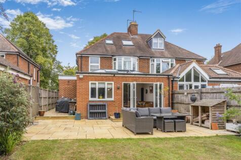 90 Oxford Road, Banbury-27.jpg