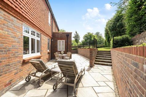 side terrace.jpg