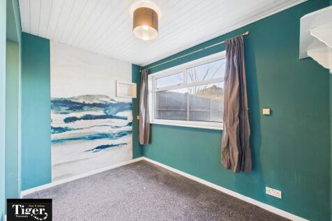 CAM03440G0-PR0484...