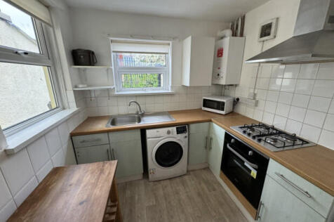 Rhymney Street Cardiff photo 4