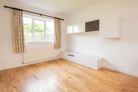 Kitchen / Lounge