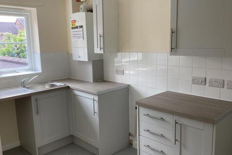 Fern Court, Belt Road, Cannock, Staffordshire photo 3