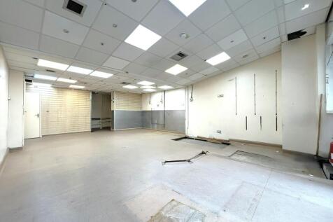 Interior 4.jpg