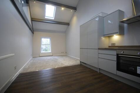 Lounge / Kitchen