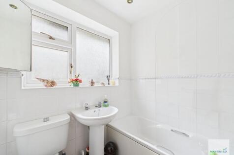 CAM03394G0-PR0258...