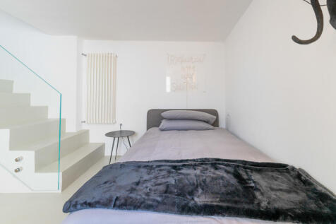 00043_Palazzo_Lorizzo_Raro_Realty