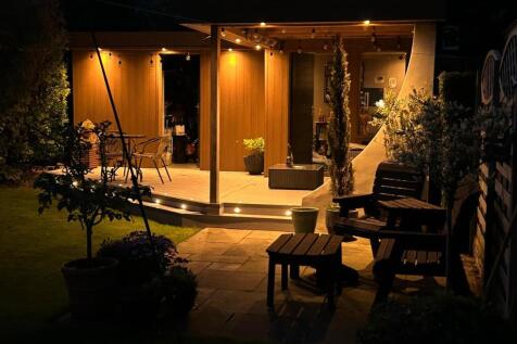 Garden - Night