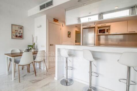 Flat in the port of Mahon