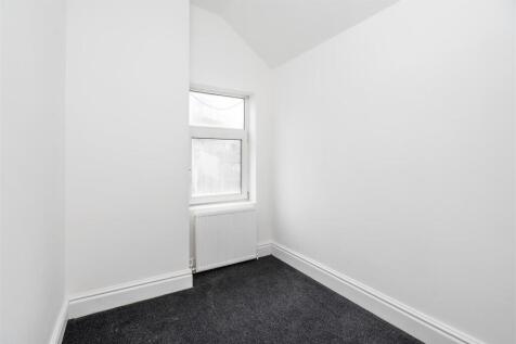 7 Sarehole Road_14.jpg