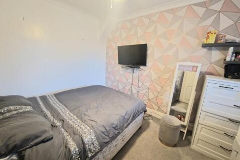 Margate Road, Ramsgate, Kent, CT11 photo 5