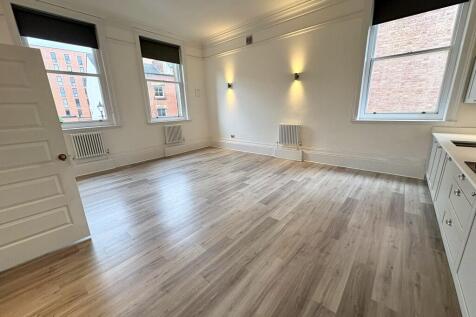 Middleton House photo 3