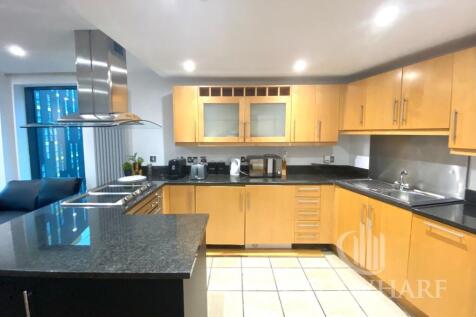 Flat ,  Millharbour, London photo 4