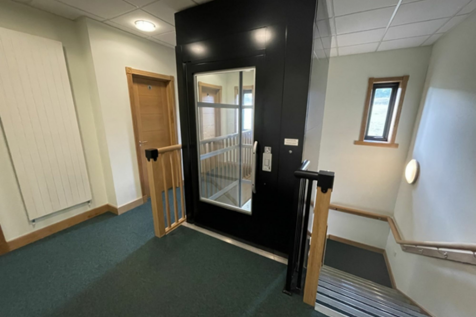 Office to rent Image 5