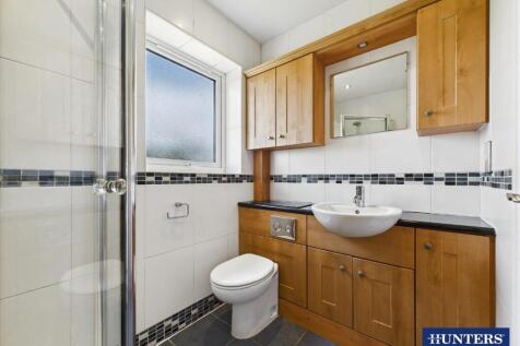 Bedroom Two En-Suite