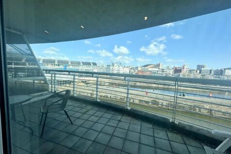 Havannah Street, Cardiff photo 3