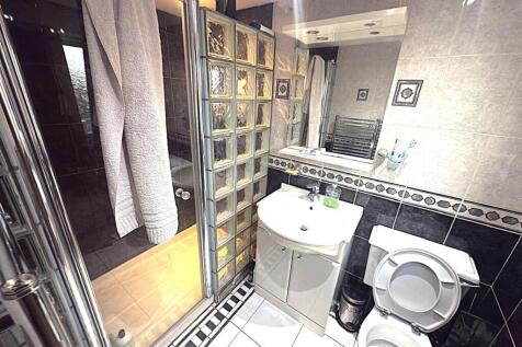 WhatsApp Image 2025-12-10 at 15.21.43.jpeg