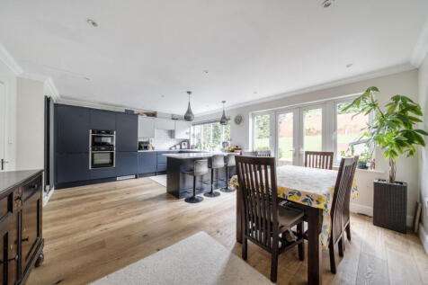 1359541-19-68e8d8...