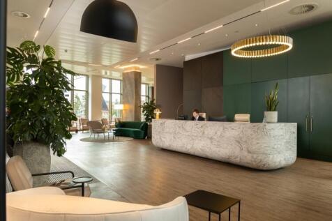 LOBBY -73