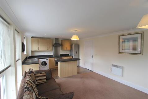 Lounge/Kitchen