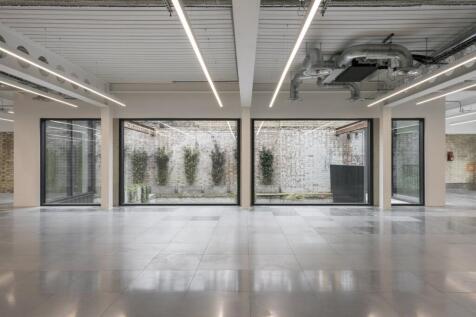 LowRes_Billy Bolton_HUT_Drill Hall_006.jpg