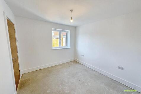 PHOTO-2025-08-22-11-26-40 4.jpg