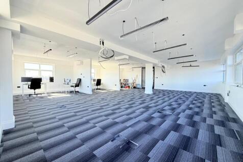 WhatsApp Image 2025-03-18 at 14.16.51.jpeg