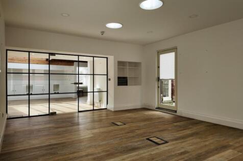 Derwent Room.8.JPG