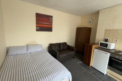Flat 2, Mitford Place, Armley, Leeds, LS12 1NH photo 4