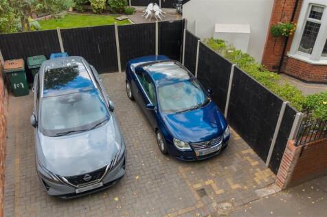 013- 109-Brays-Lane-CV2-4DS-DRONE.JPG