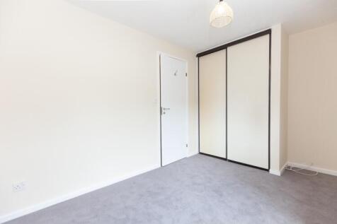 Cullerne Close, Abingdon photo 4