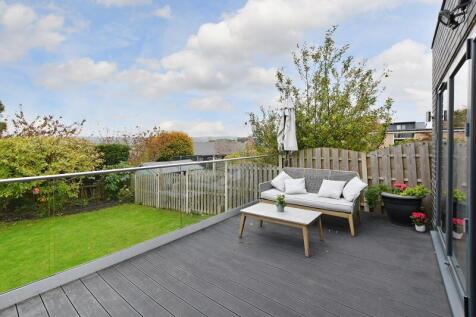 Terrace &amp; Garden 