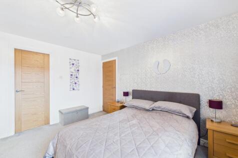 CAM03185G0-PR0127-STILL020