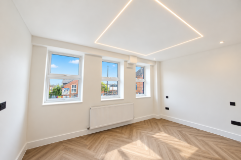 Cynergy Court, London, N14 5BU photo 2