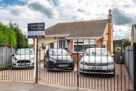 Front/Driveway Parking