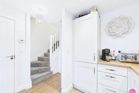 Ashlands Drive, Woodville (10).jpg