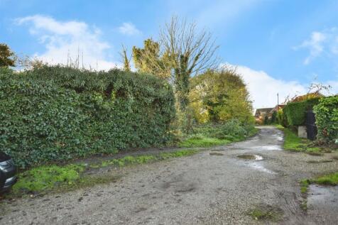 Rear Ten foot Access