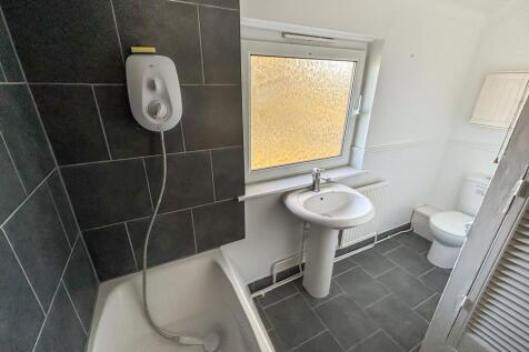 First Floor Bathroom