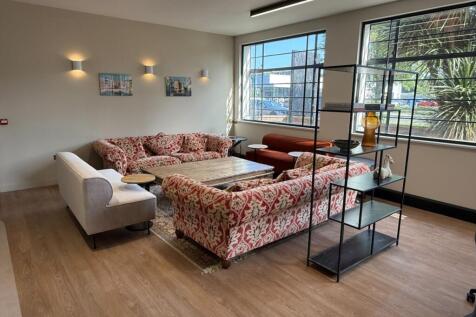 Lumiere - The HQ Building, 5 Elstree Way - Groun