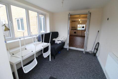 Room 5, Flack End, CB4 photo 4