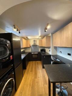 5-bed terraced on Cawdor road, Fallowfield, Manchester, M14, £3,851/mo