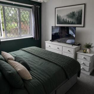 183 bedroom 2.JPG