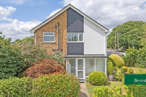 Brentwood, CM15 - property photo