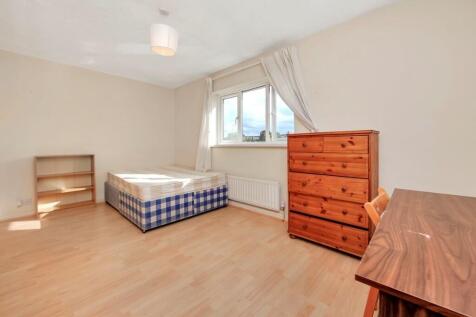 Cahir Street, London, E14 photo 3