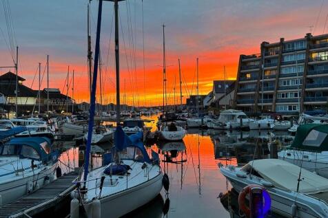 Oyster Quay_Sunse...