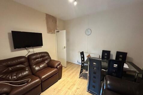 Darran Street, Cathays, Cardiff photo 4